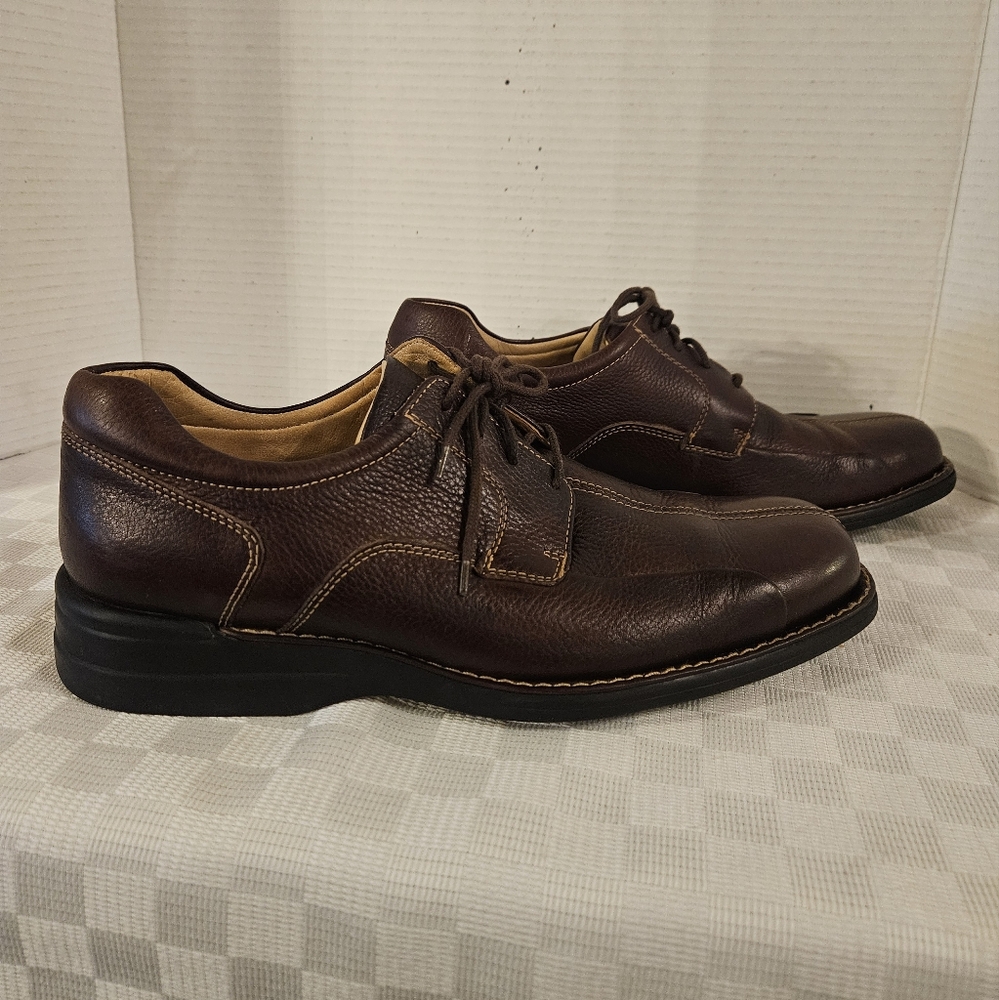 Men'sJohnston and Murphy Brown Leather Dress Shoes